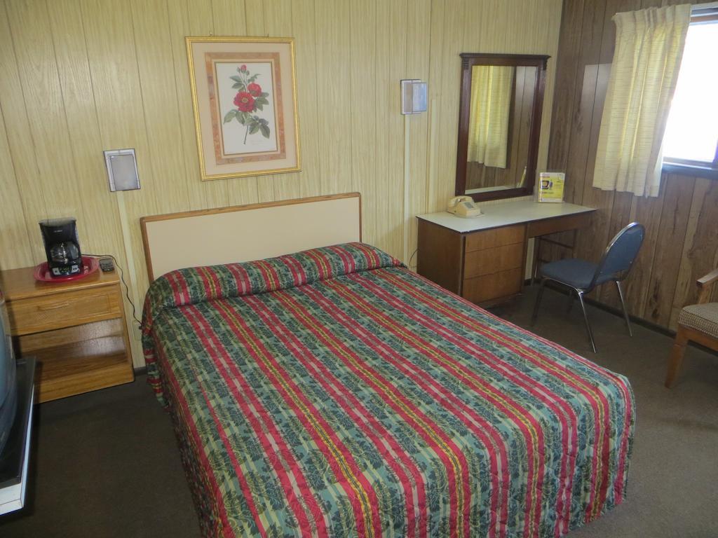 Prairie Motel Merrill Ruang foto